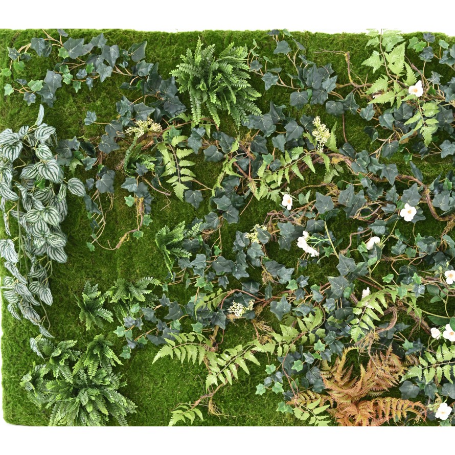 GREEN WALL WOODLAND