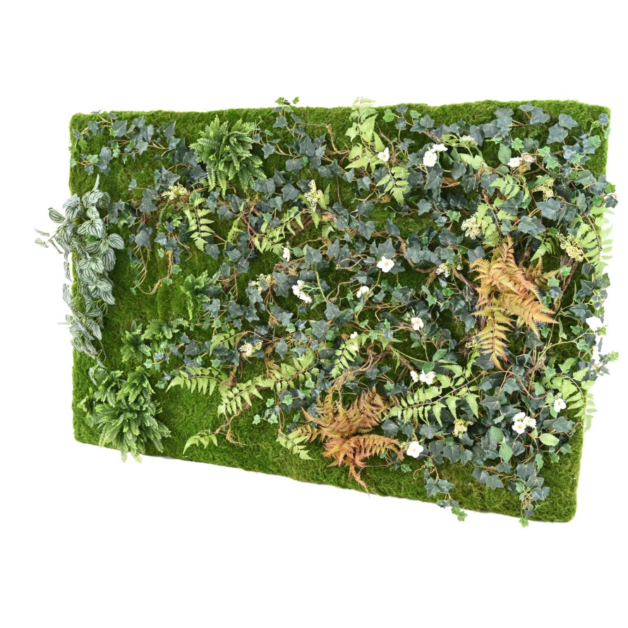 GREEN WALL WOODLAND